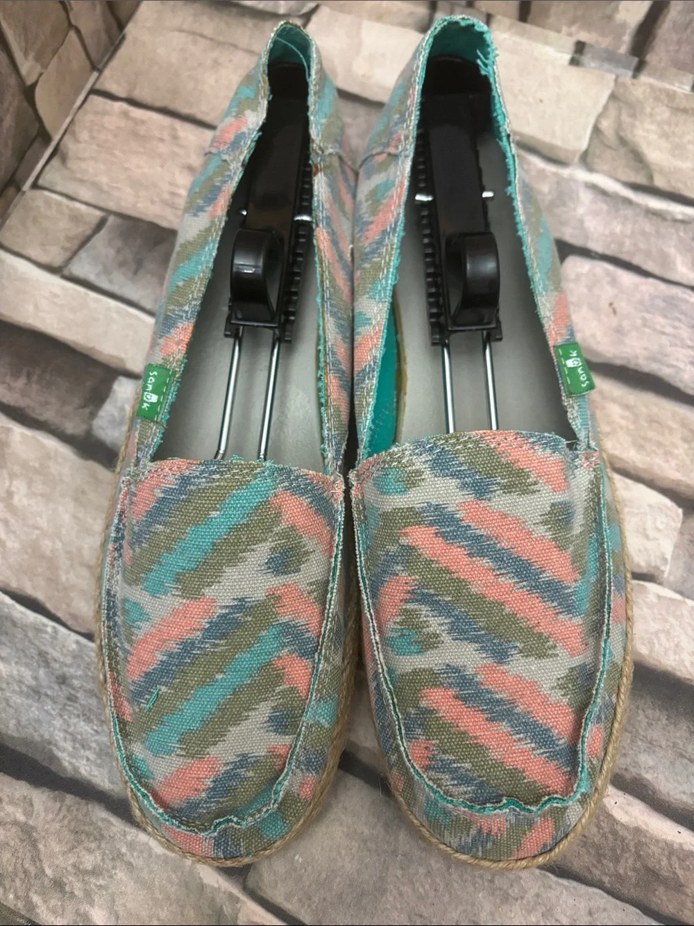 Sanuk Women's Funky Fiona slip-on flats
